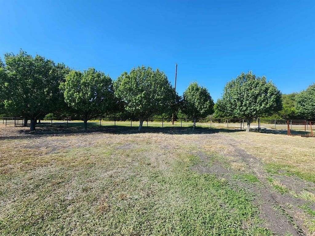 4.59 Acres of Residential Land for Sale in Lancaster, Texas