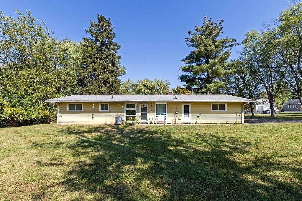 4.57 Acres of Residential Land with Home for Sale in Westerville, Ohio