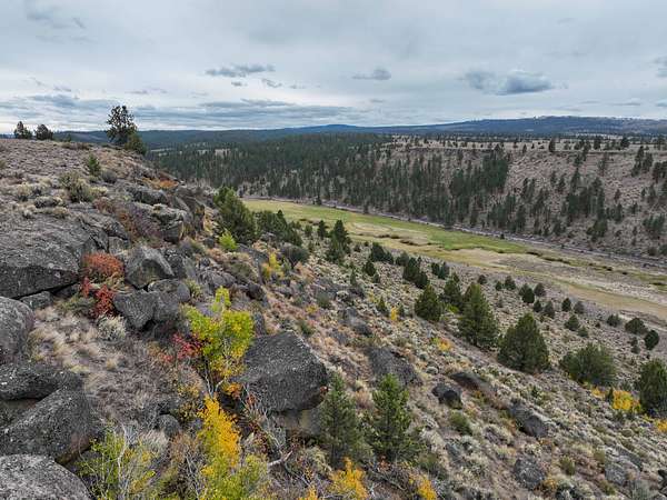 480 Acres of Recreational Land & Farm for Sale in Hines, Oregon