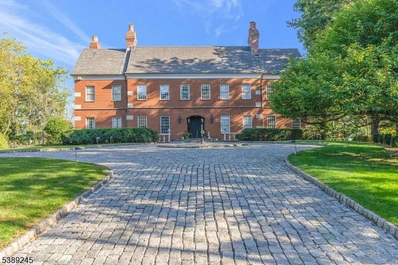 1.5 Acres of Residential Land with Home for Sale in Watchung, New Jersey