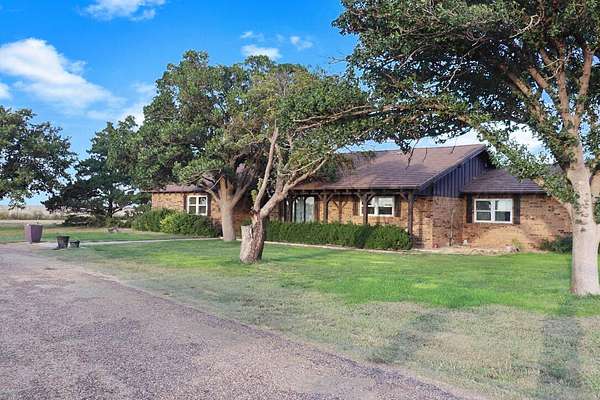 9 Acres of Residential Land with Home for Sale in Adrian, Texas