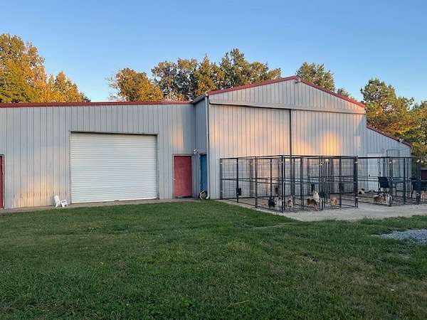 20.6 Acres of Land for Sale in Springfield, Tennessee