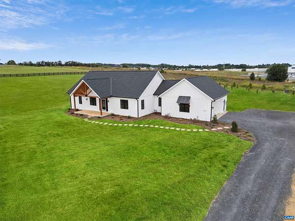 2.7 Acres of Residential Land with Home for Sale in Waynesboro, Virginia