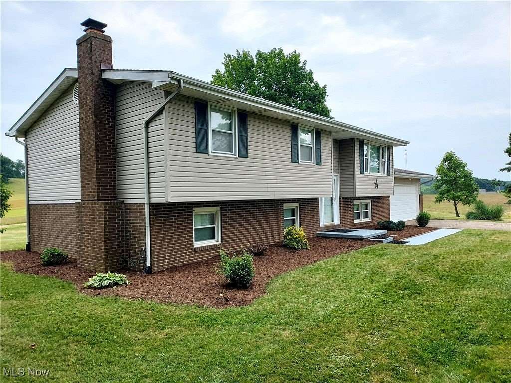 1.8 Acres of Residential Land with Home for Sale in Louisville, Ohio