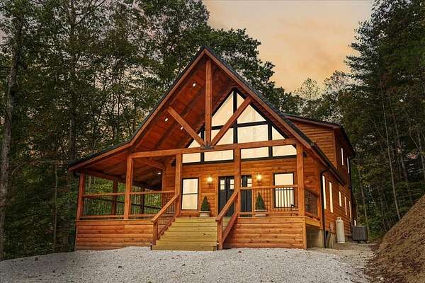 2.15 Acres of Residential Land with Home for Sale in Campton, Kentucky