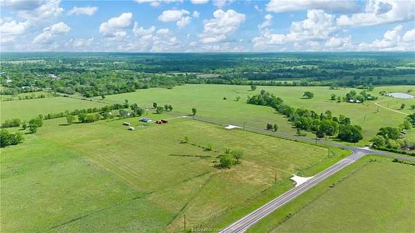 12 Acres of Recreational & Residential Land for Sale in Richards, Texas