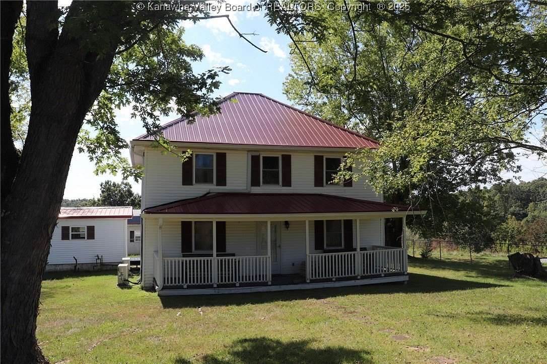 271 Acres of Land with Home for Sale in Ripley, West Virginia