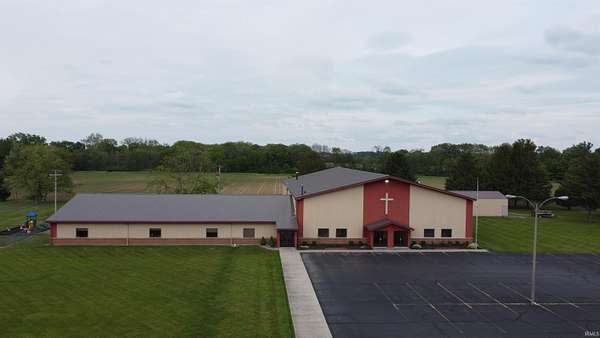 4 Acres of Commercial Land for Sale in Bluffton, Indiana