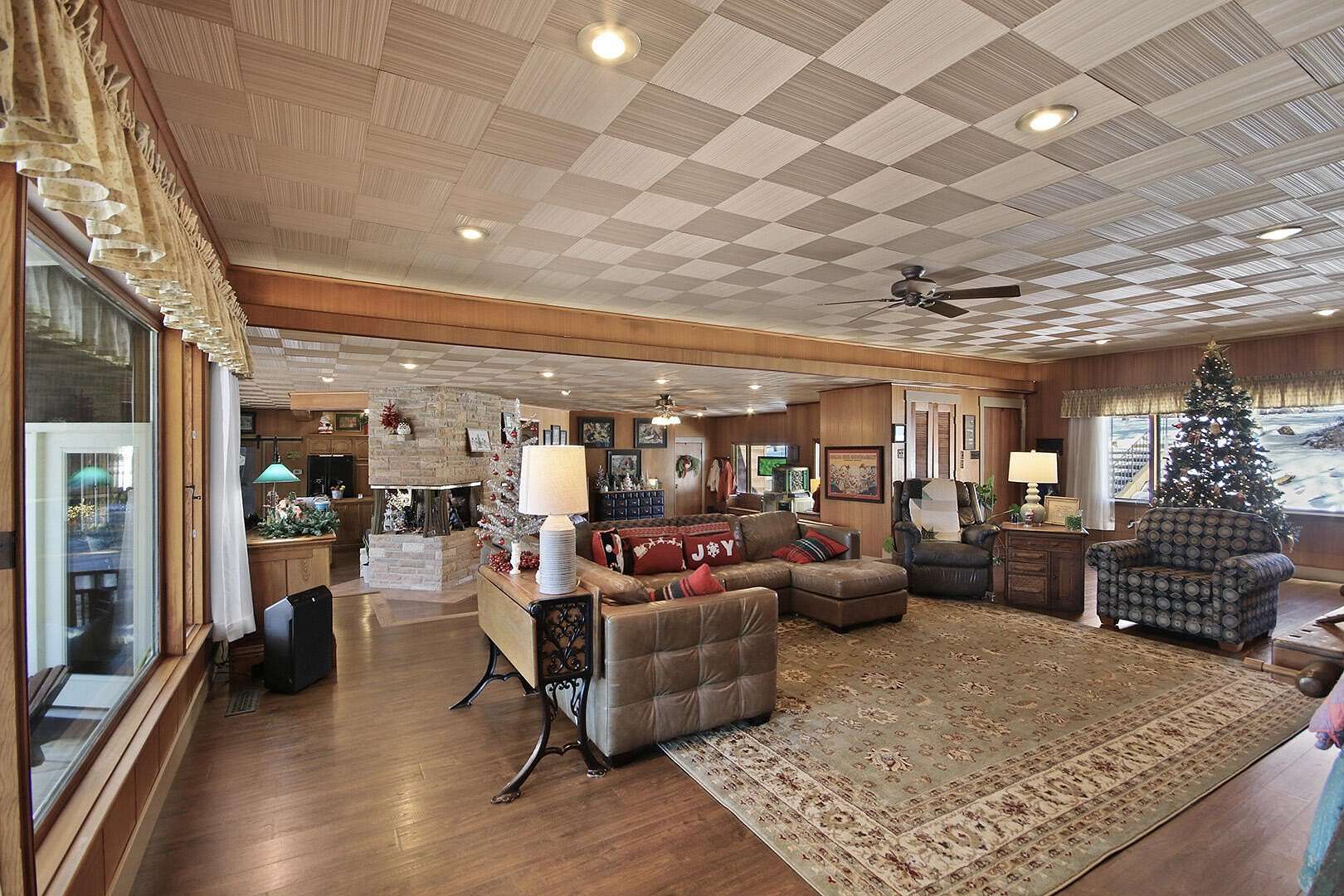 2.83 Acres of Land with Home for Sale in Moberly, Missouri