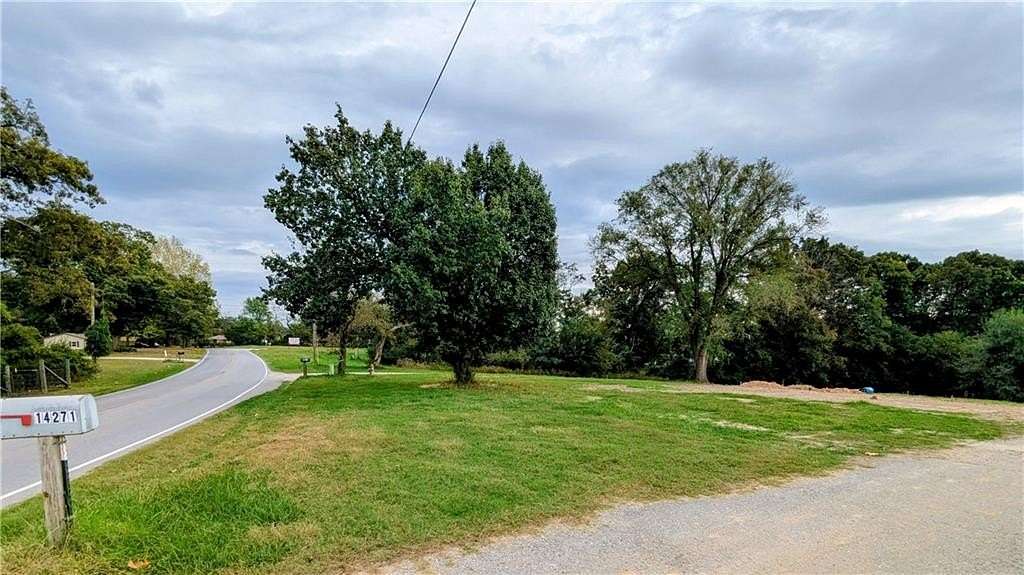 1.5 Acres of Residential Land for Sale in Rogers, Arkansas