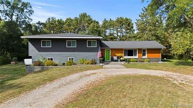 1.54 Acres of Residential Land with Home for Sale in Lake Orion, Michigan