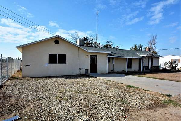 5 Acres of Land with Home for Sale in Fresno, California
