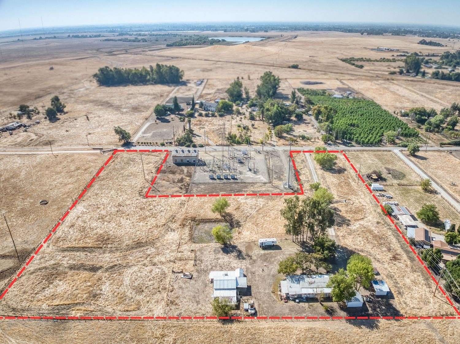 7.43 Acres of Residential Land with Home for Sale in Clovis, California