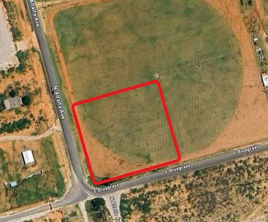 2.2 Acres of Residential Land for Sale in Gardendale, Texas