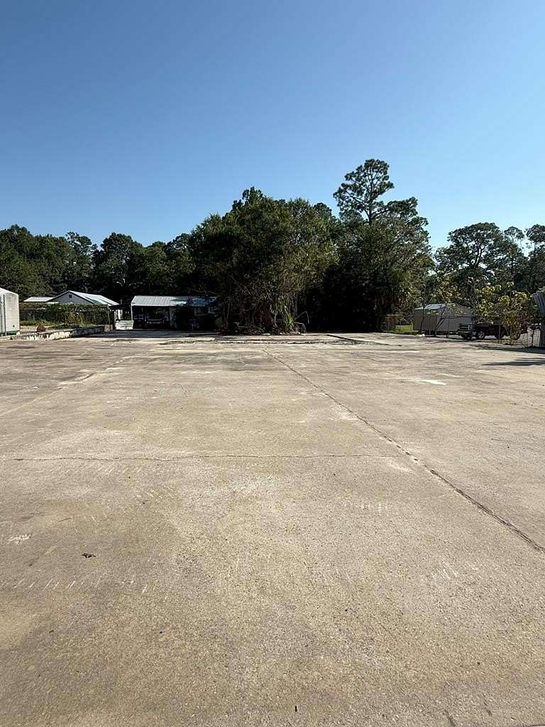 0.42 Acres of Mixed-Use Land for Sale in Baxley, Georgia