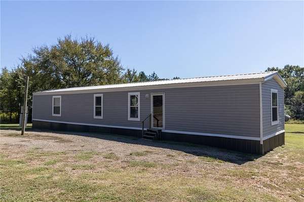 4 Acres of Residential Land with Home for Sale in Clarksville, Arkansas