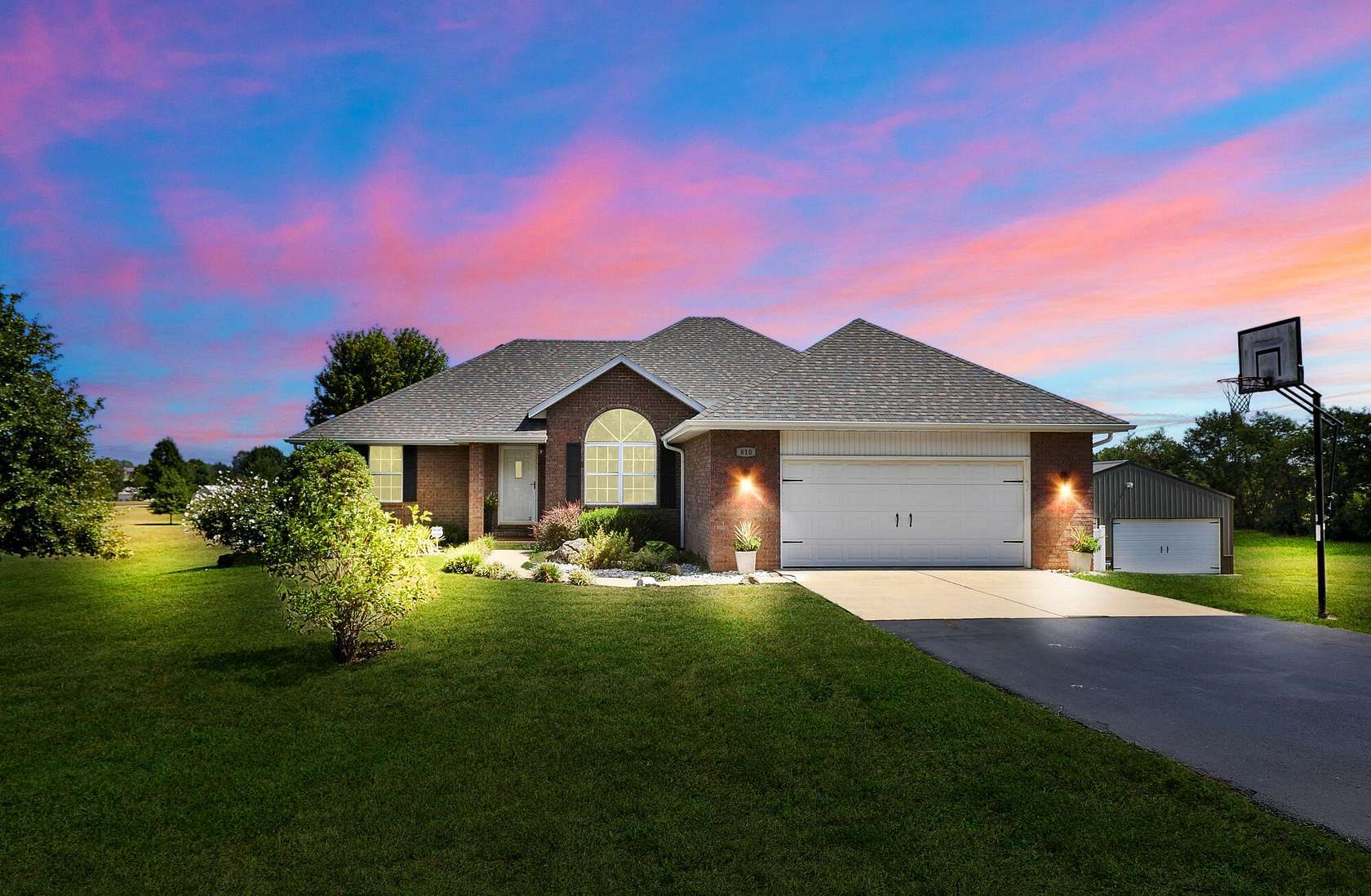 3.19 Acres of Residential Land with Home for Sale in Ozark, Missouri