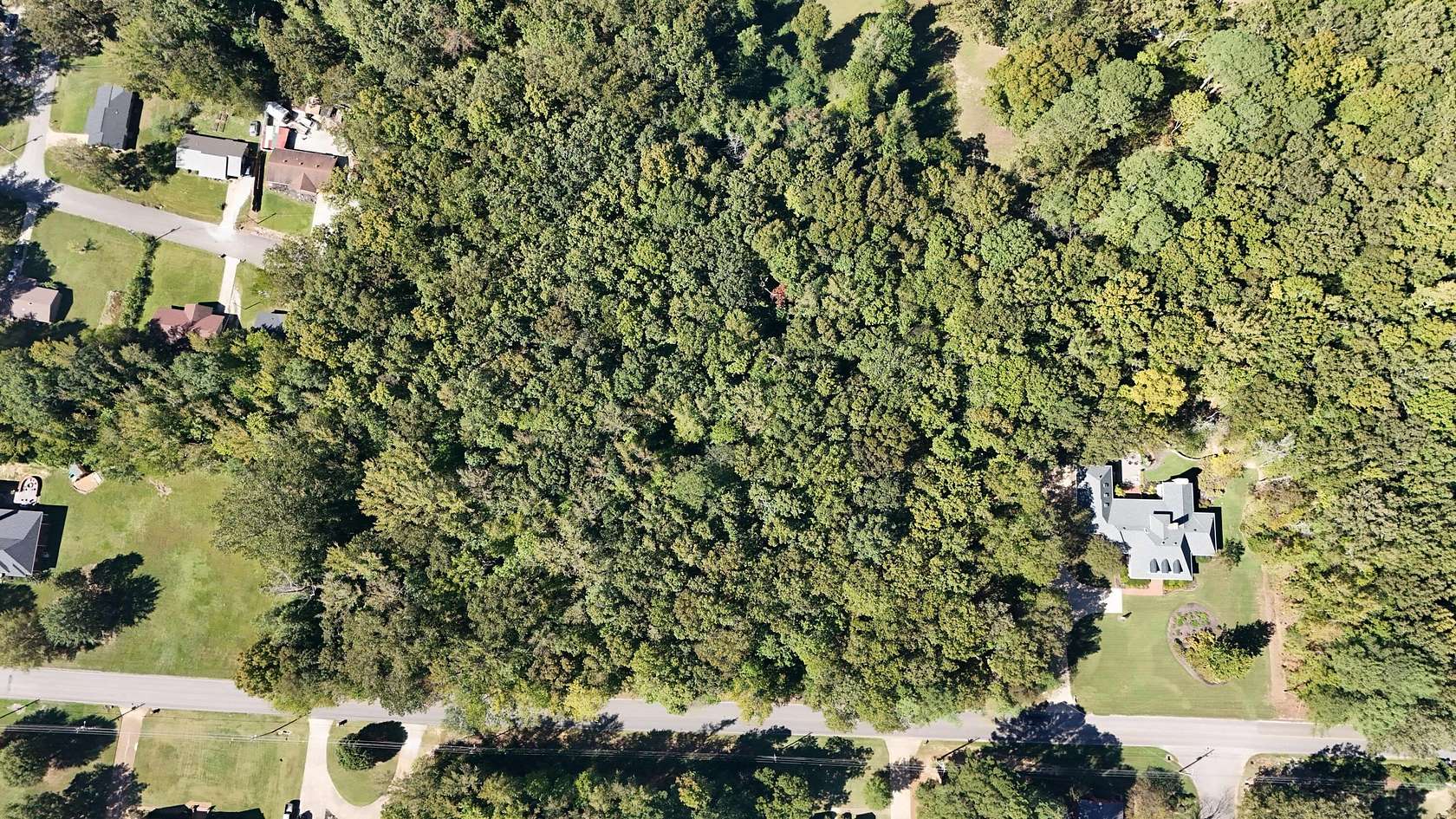 1.5 Acres of Residential Land for Sale in Corinth, Mississippi