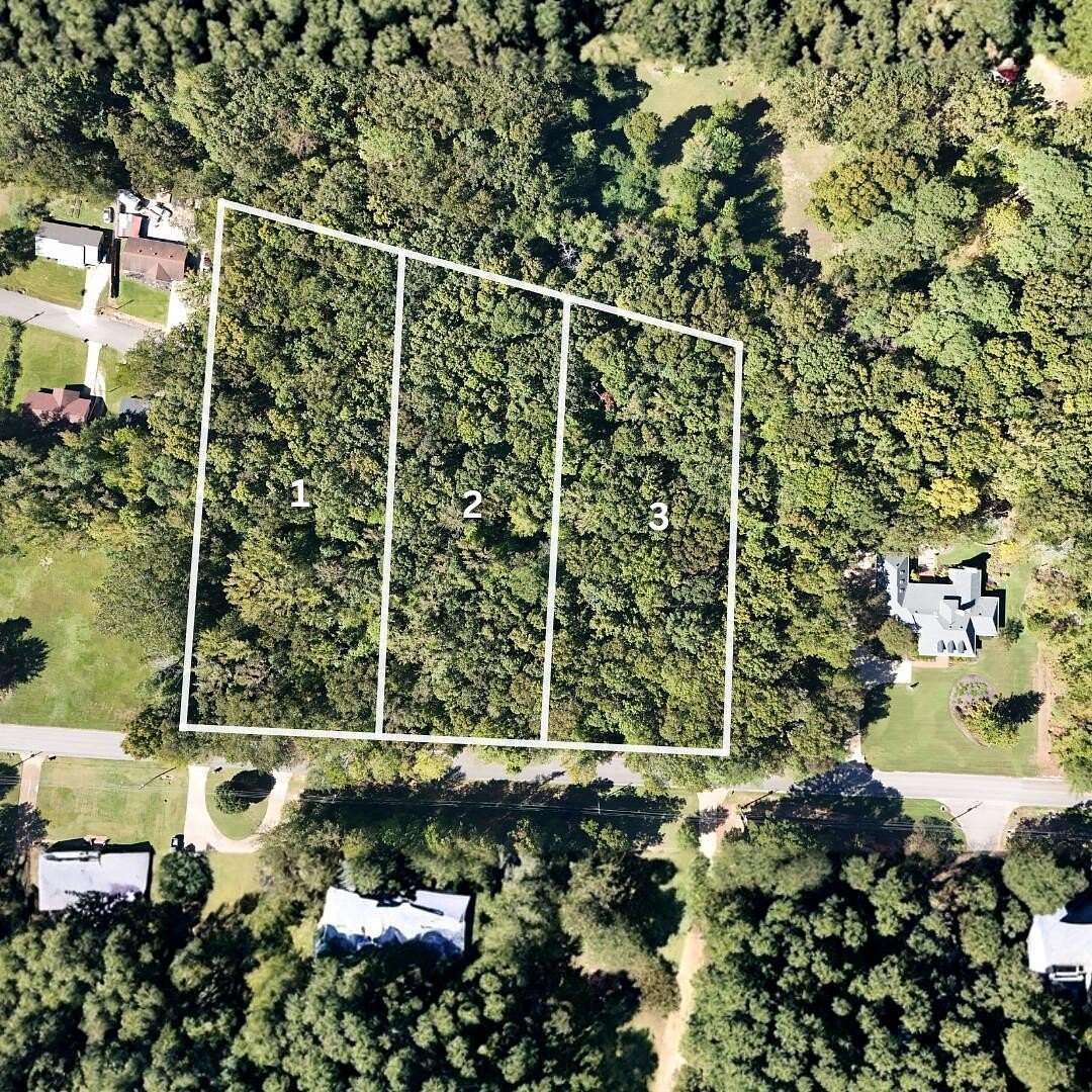 1.5 Acres of Residential Land for Sale in Corinth, Mississippi