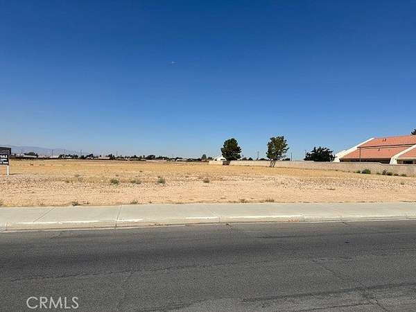 8.89 Acres of Land for Sale in Apple Valley, California