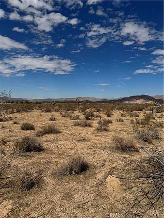 2 Acres of Land for Sale in Apple Valley, California