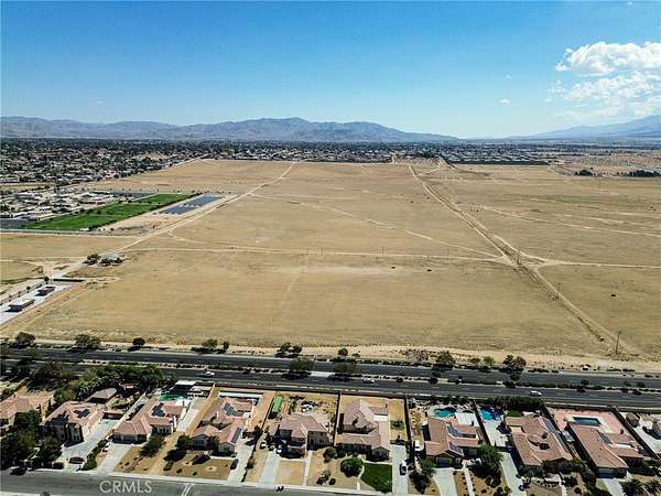 78.7 Acres of Mixed-Use Land for Sale in Apple Valley, California