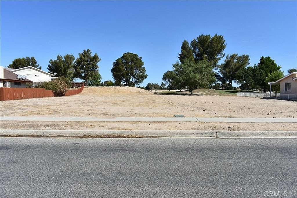 0.22 Acres of Residential Land for Sale in Helendale, California