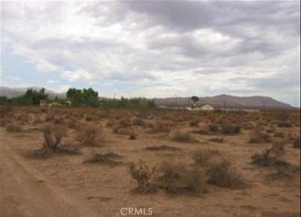 2 Acres of Residential Land for Sale in Apple Valley, California