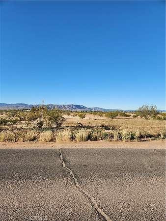 2.5 Acres of Commercial Land for Sale in Apple Valley, California