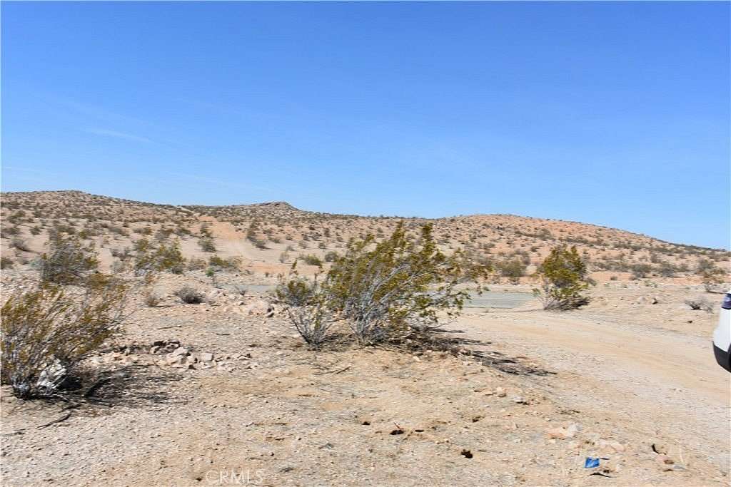 7.63 Acres of Land for Sale in Lancaster, California