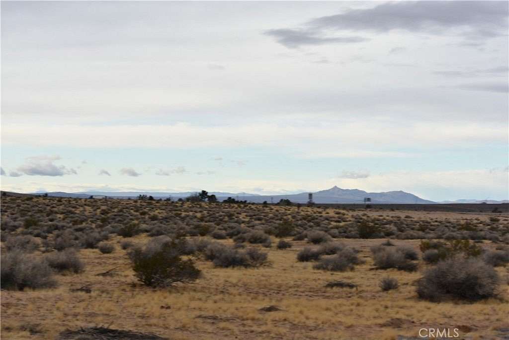 5 Acres of Land for Sale in Helendale, California