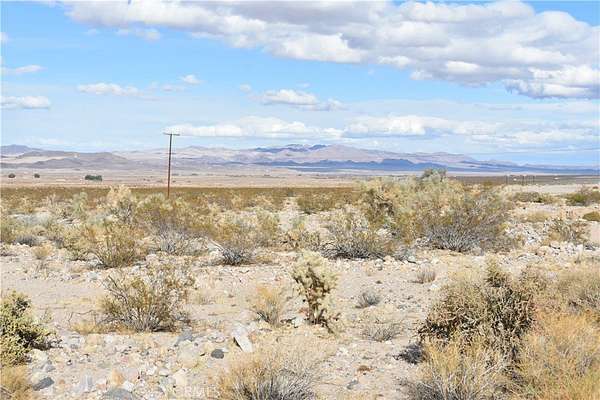 2.5 Acres of Land for Sale in Apple Valley, California
