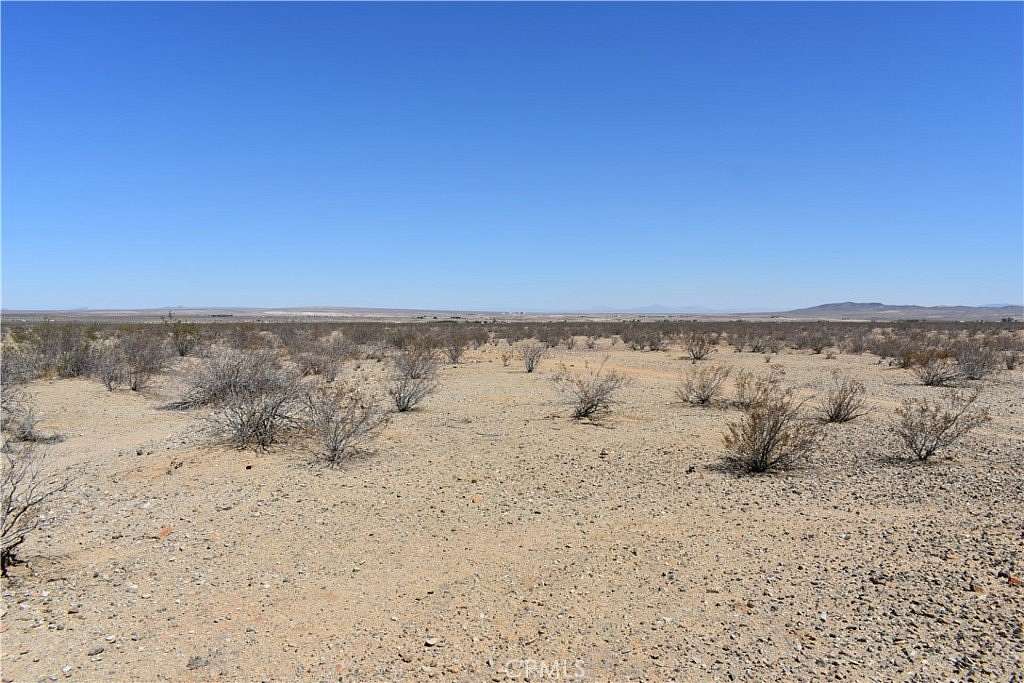 5 Acres of Land for Sale in Hinkley, California