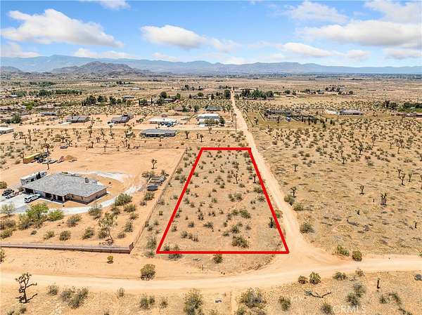1.25 Acres of Land for Sale in Apple Valley, California