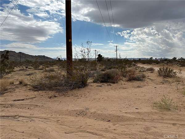 5 Acres of Residential Land for Sale in Yucca Valley, California