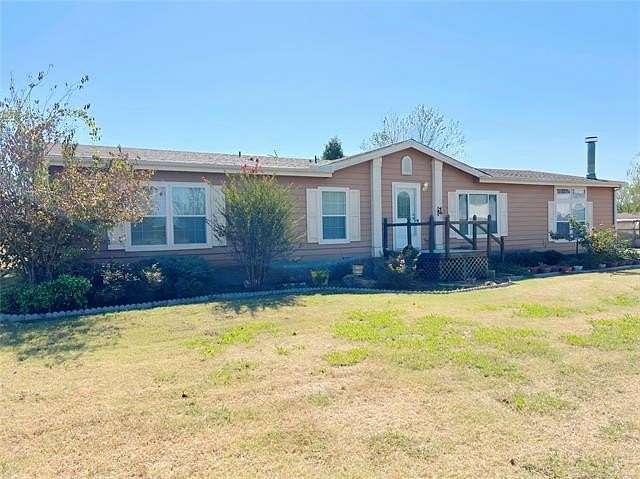 16 Acres of Land with Home for Sale in Henryetta, Oklahoma