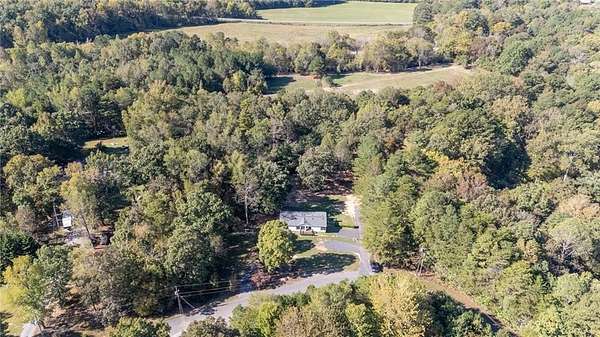 2.59 Acres of Residential Land with Home for Sale in Chatsworth, Georgia