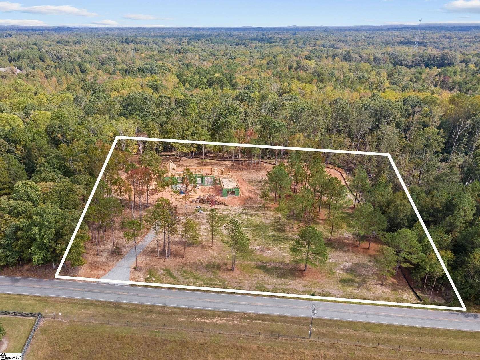 3.46 Acres of Residential Land with Home for Sale in Fountain Inn, South Carolina