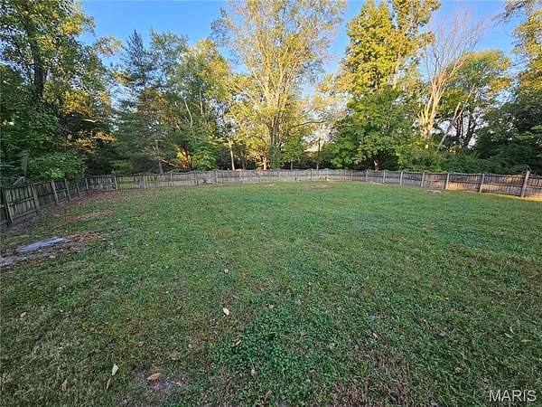 0.28 Acres of Residential Land for Sale in Glen Carbon, Illinois