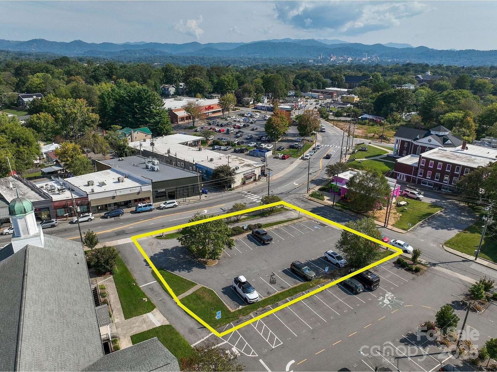 0.33 Acres of Commercial Land for Sale in Asheville, North Carolina