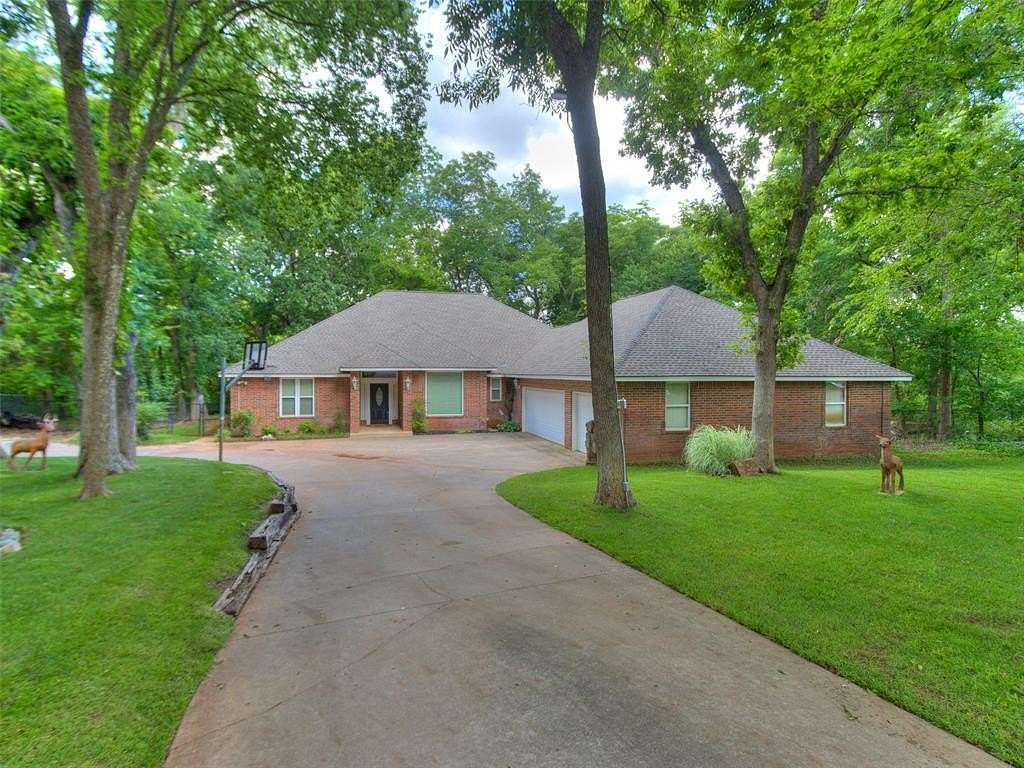 2.63 Acres of Residential Land with Home for Sale in Norman, Oklahoma