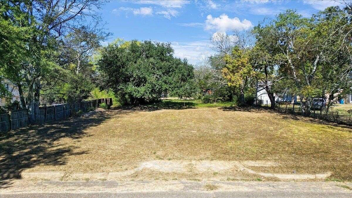 0.26 Acres of Residential Land for Sale in Kilgore, Texas