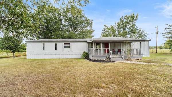 4.23 Acres of Residential Land with Home for Sale in New Boston, Texas