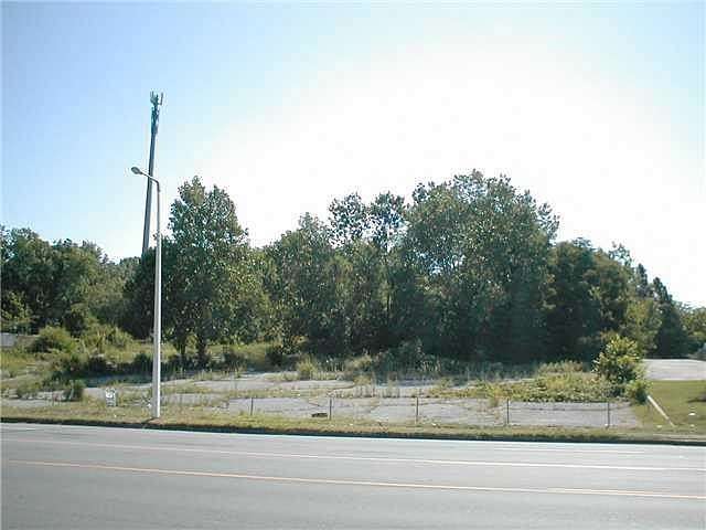 2.2 Acres of Commercial Land for Sale in Memphis, Tennessee
