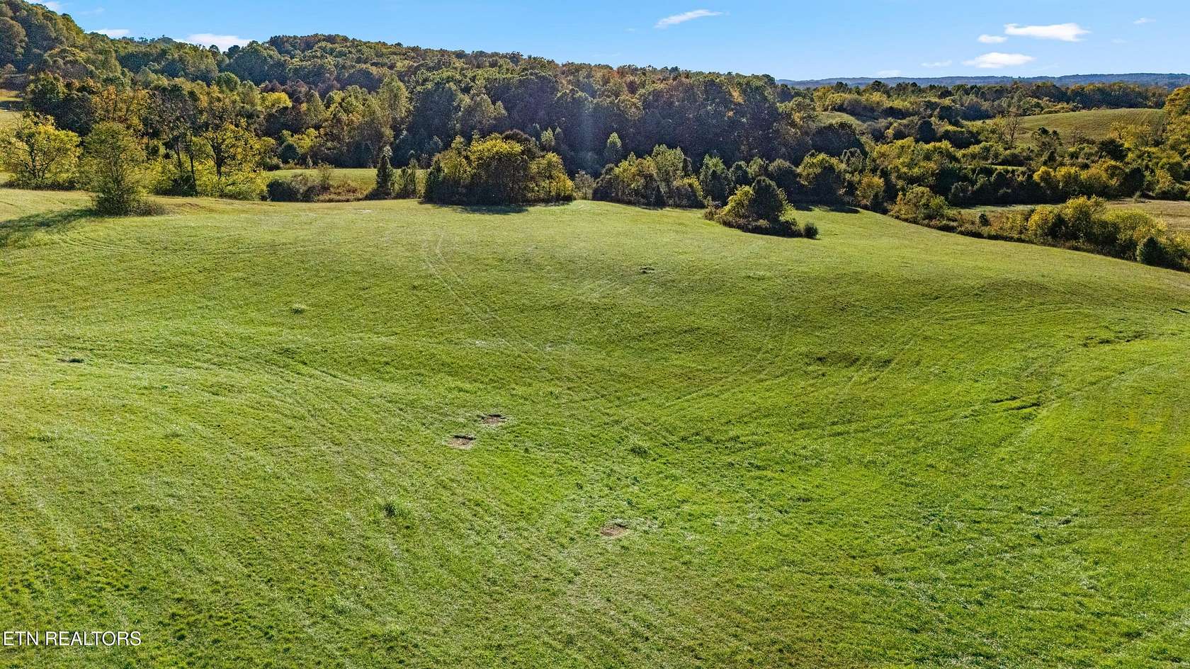 10 Acres of Residential Land for Sale in Sweetwater, Tennessee