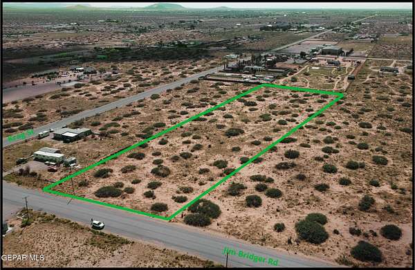 5 Acres of Residential Land for Sale in El Paso, Texas