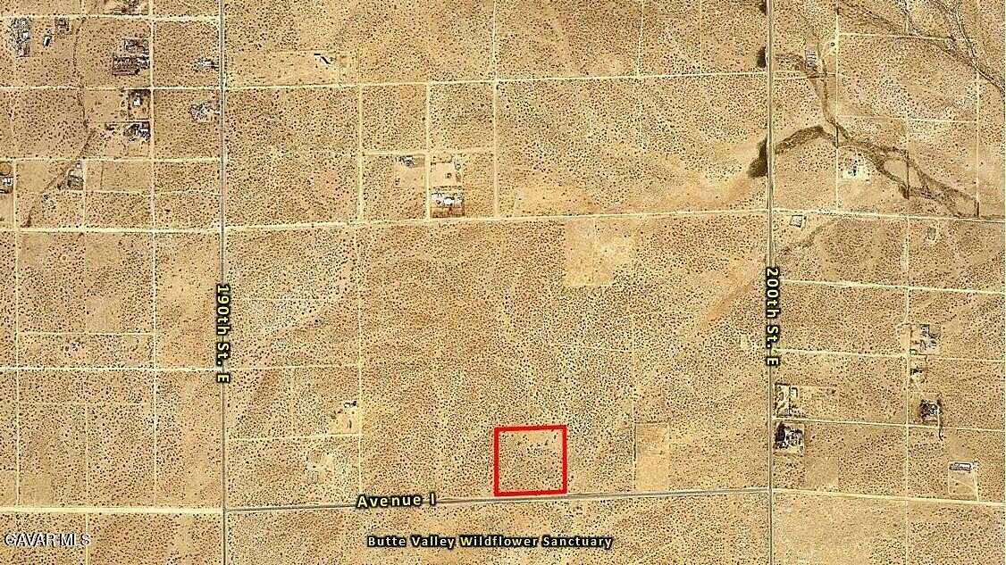 9.24 Acres of Land for Sale in Lancaster, California