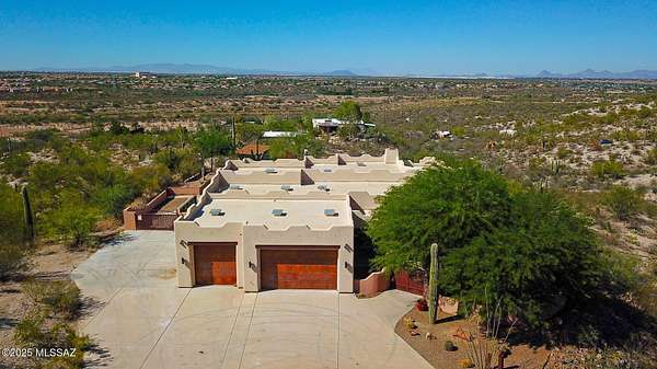 3.59 Acres of Residential Land with Home for Sale in Tucson, Arizona
