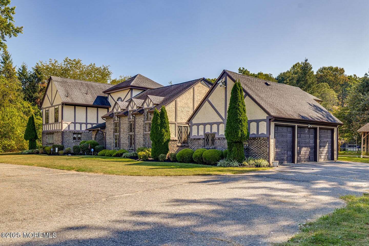 7.24 Acres of Land with Home for Sale in Moorestown, New Jersey