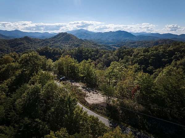 2.5 Acres of Residential Land for Sale in Bryson City, North Carolina